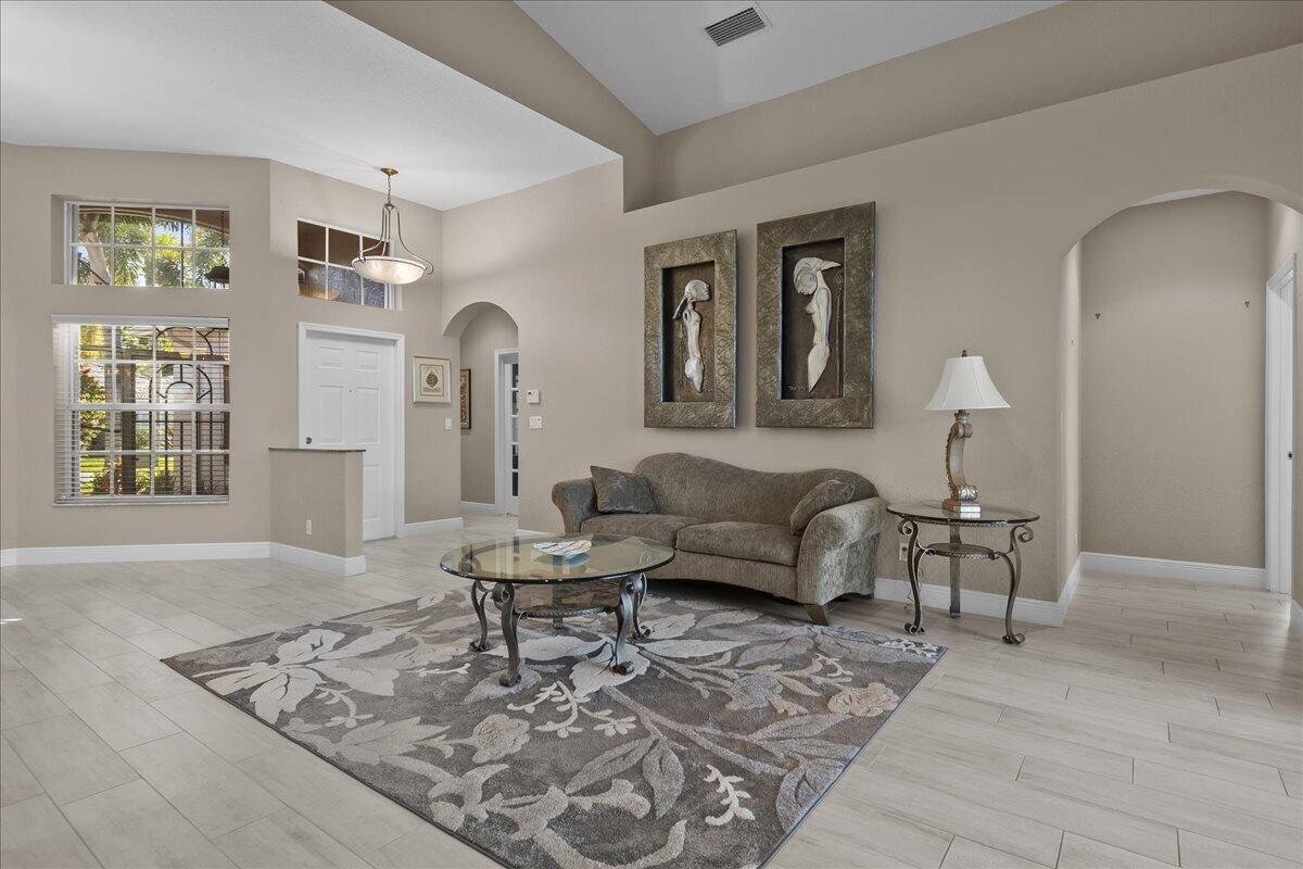 8336 Grand Messina Circle