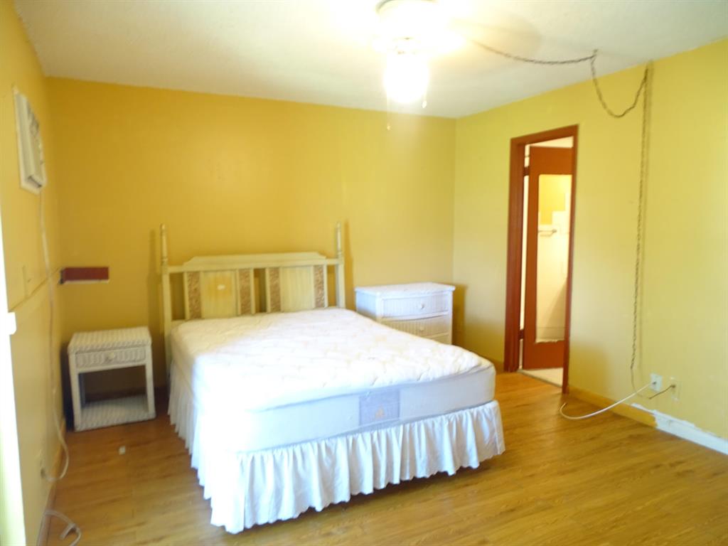 KENT CONDOS - Residential