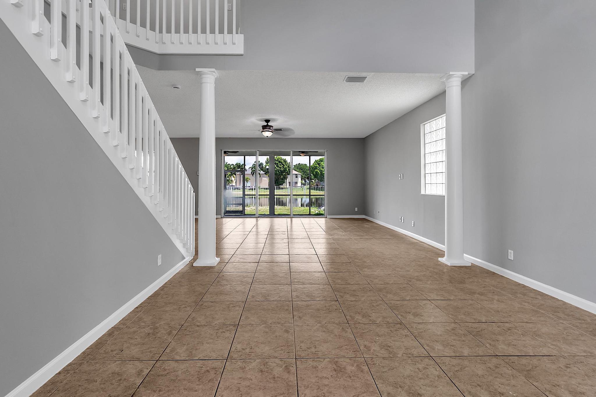 123 Canterbury Place