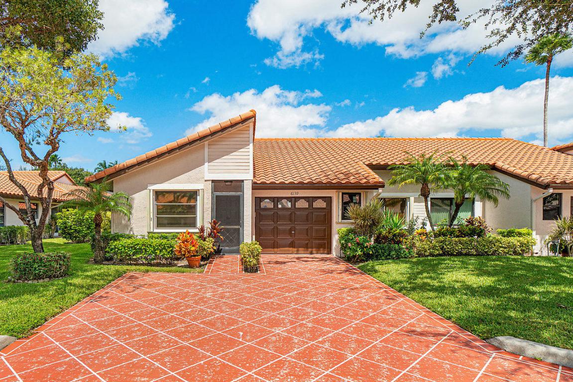 HUNTINGTON POINTE - Residential