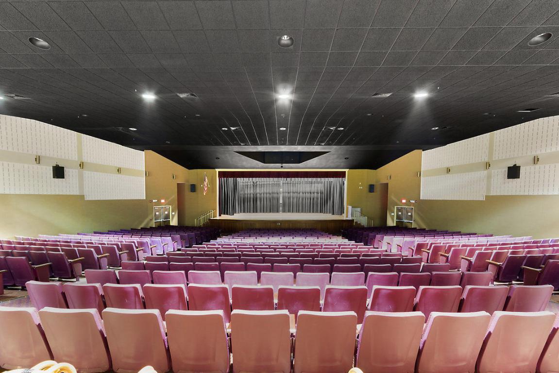 HUNTINGTON POINTE - Residential