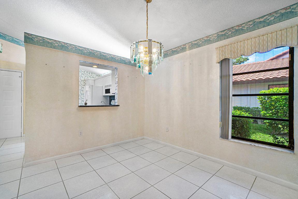 HUNTINGTON POINTE - Residential