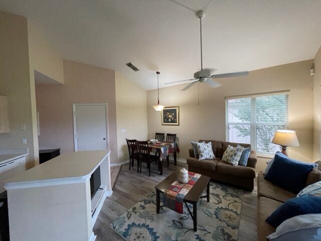 GOLF VILLAS II CONDOMINIU - Residential Lease