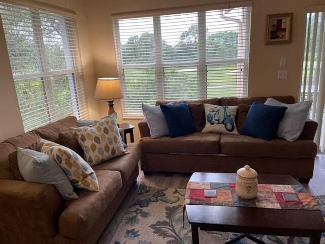 GOLF VILLAS II CONDOMINIU - Residential Lease
