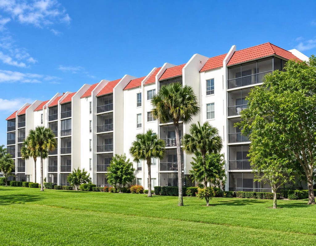 Photo of 3050 PRESIDENTIAL Way #206, West Palm Beach, FL 33401 (MLS # B26085558)