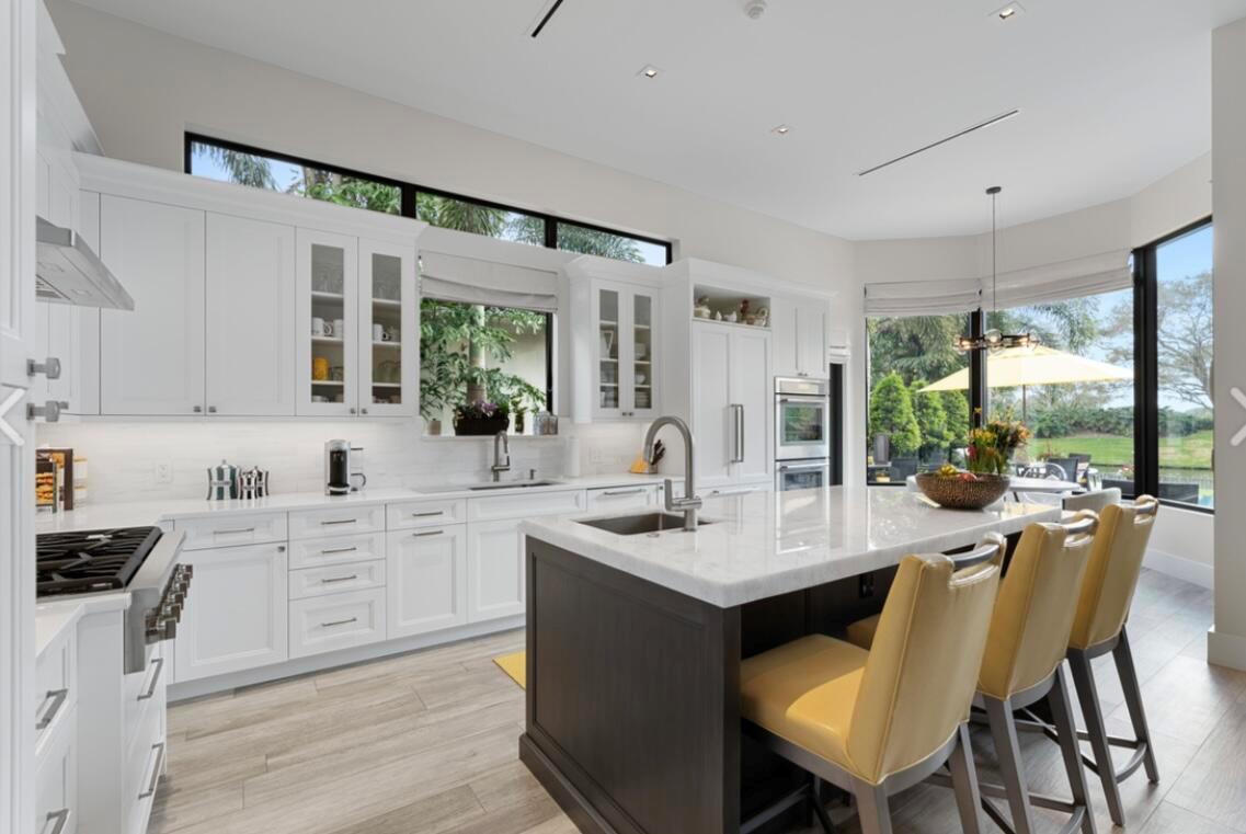 FRENCHMANS CREEK - Residential