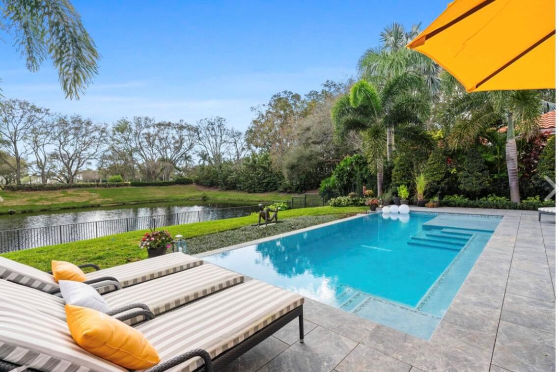 FRENCHMANS CREEK - Residential