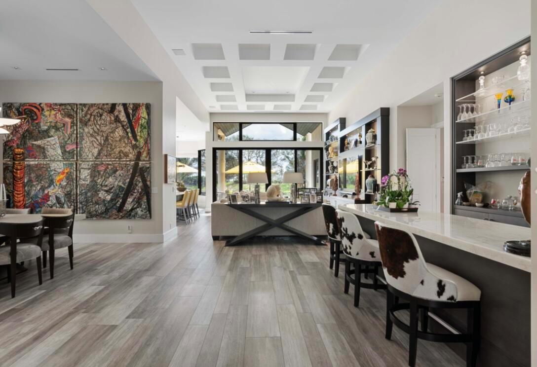 FRENCHMANS CREEK - Residential