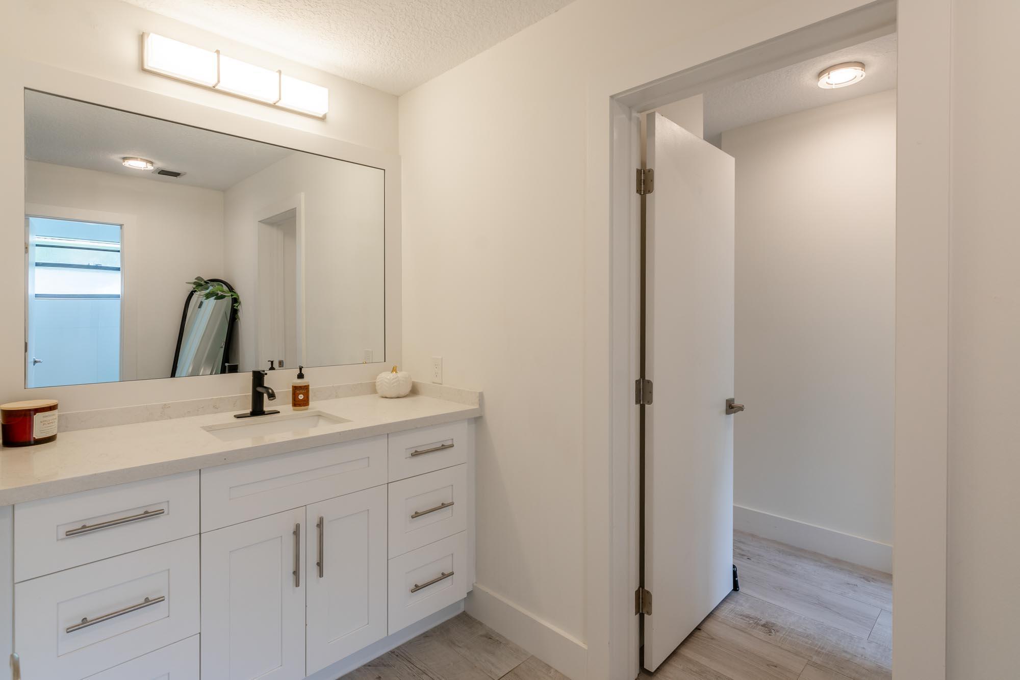 CYPRESS CREEK - Residential Lease