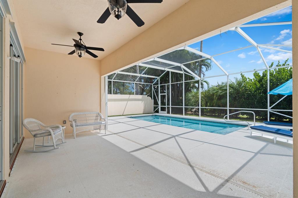 RIVERWALK 4 - Residential