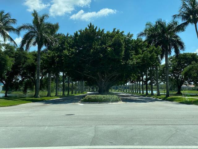 RIVERWALK 4 - Residential