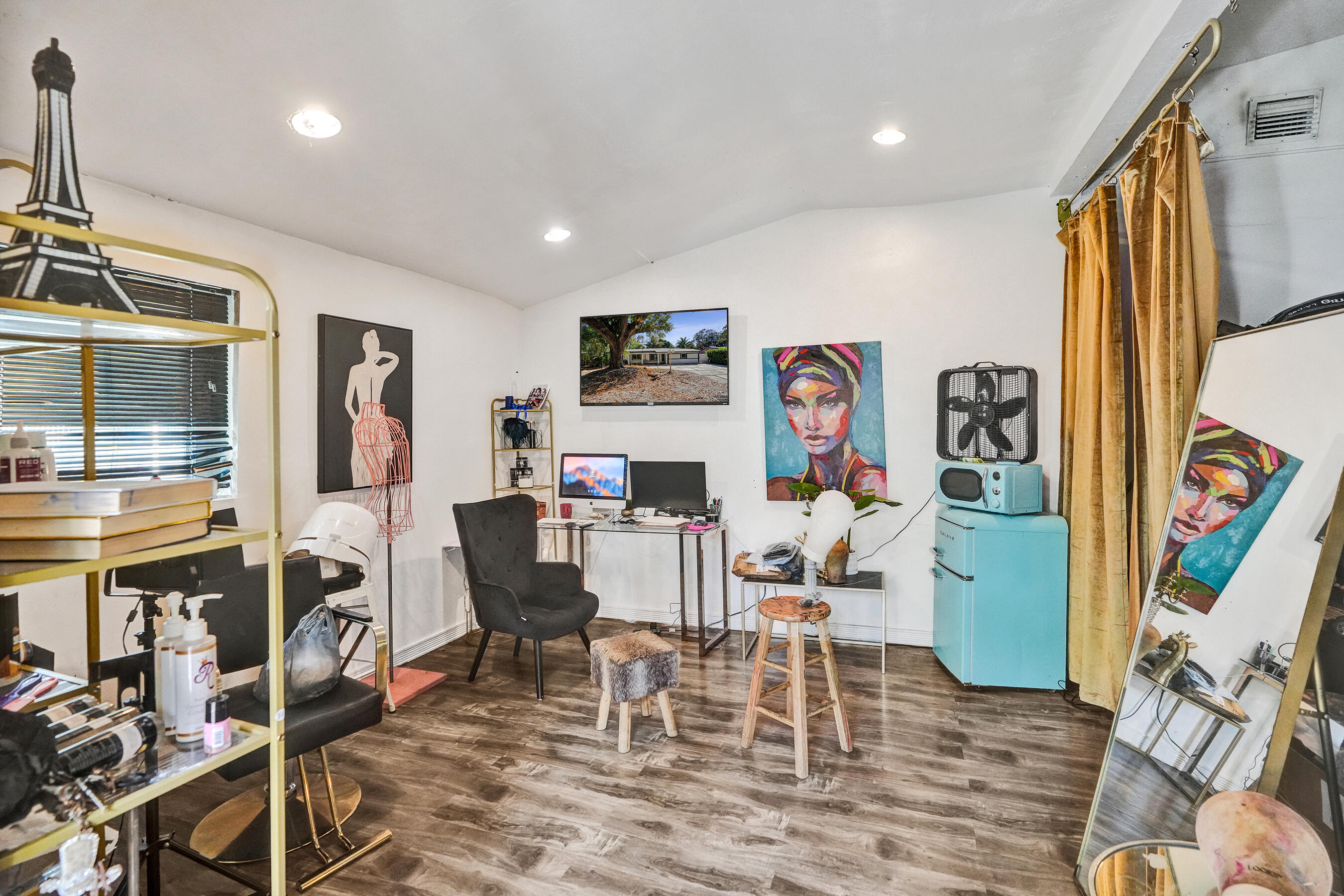 PLEASANT VILLAGE - Residential