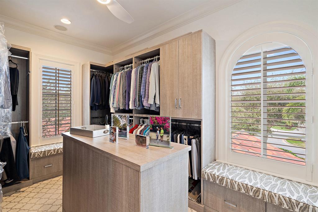 EAGLE TREE AT TRUMP NATIO - Residential