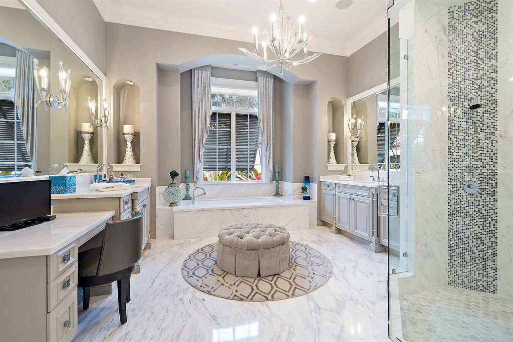 EAGLE TREE AT TRUMP NATIO - Residential