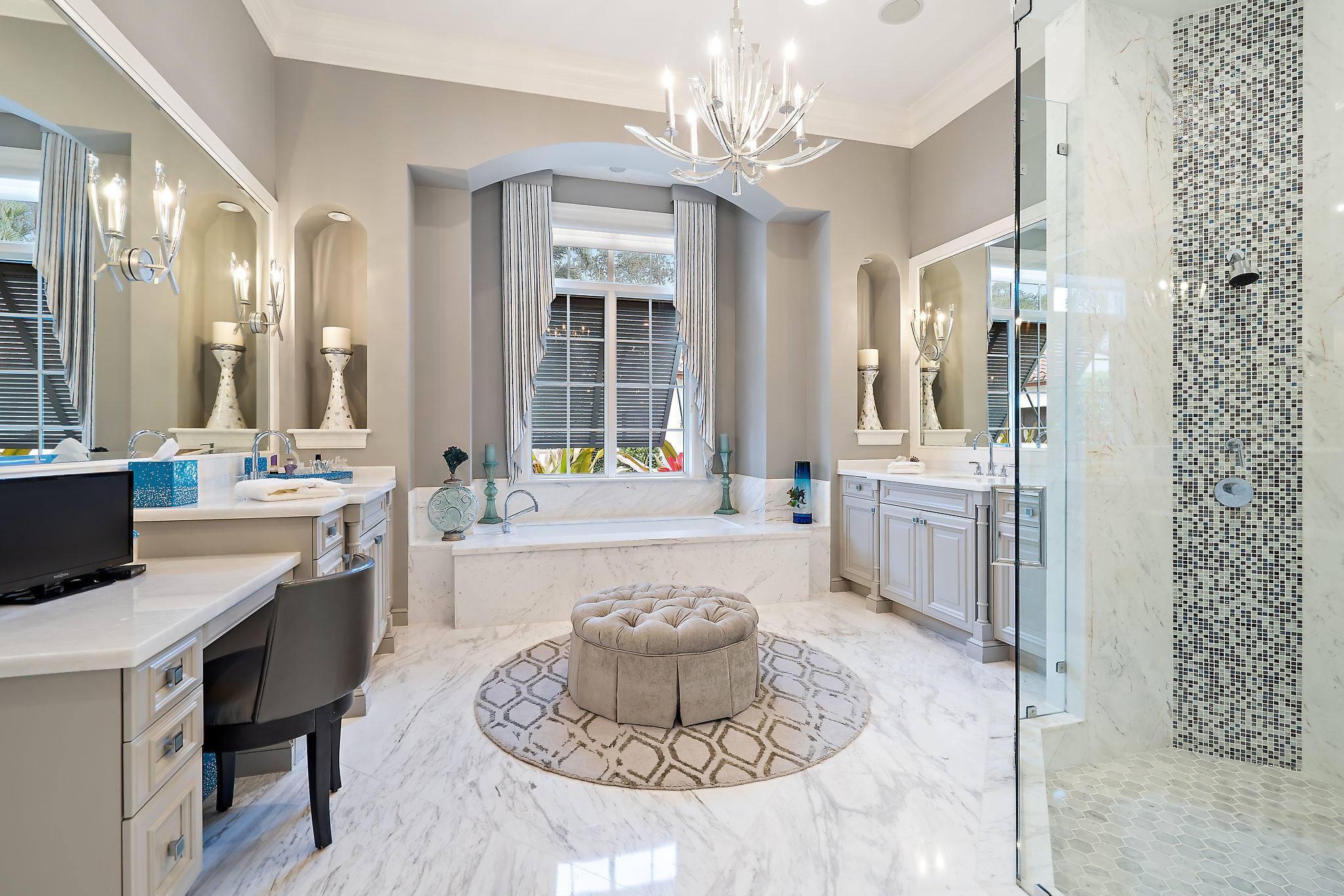 EAGLE TREE AT TRUMP NATIONAL - Residential