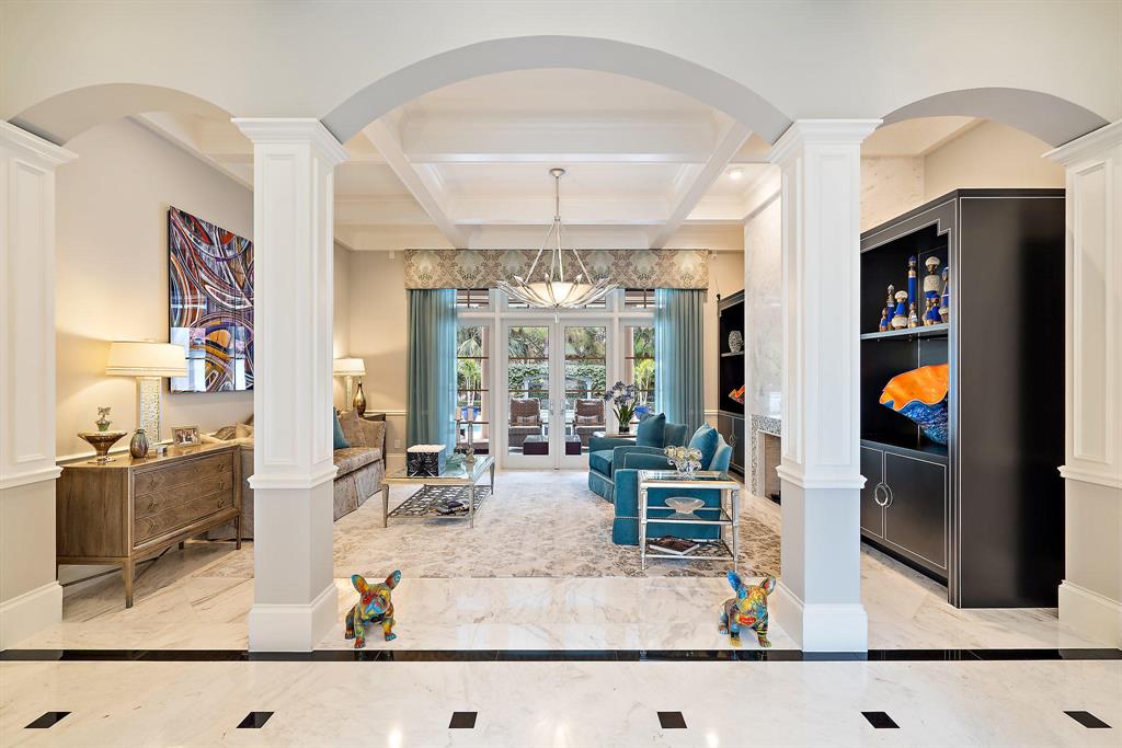 EAGLE TREE AT TRUMP NATIO - Residential