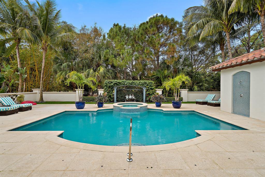 EAGLE TREE AT TRUMP NATIO - Residential