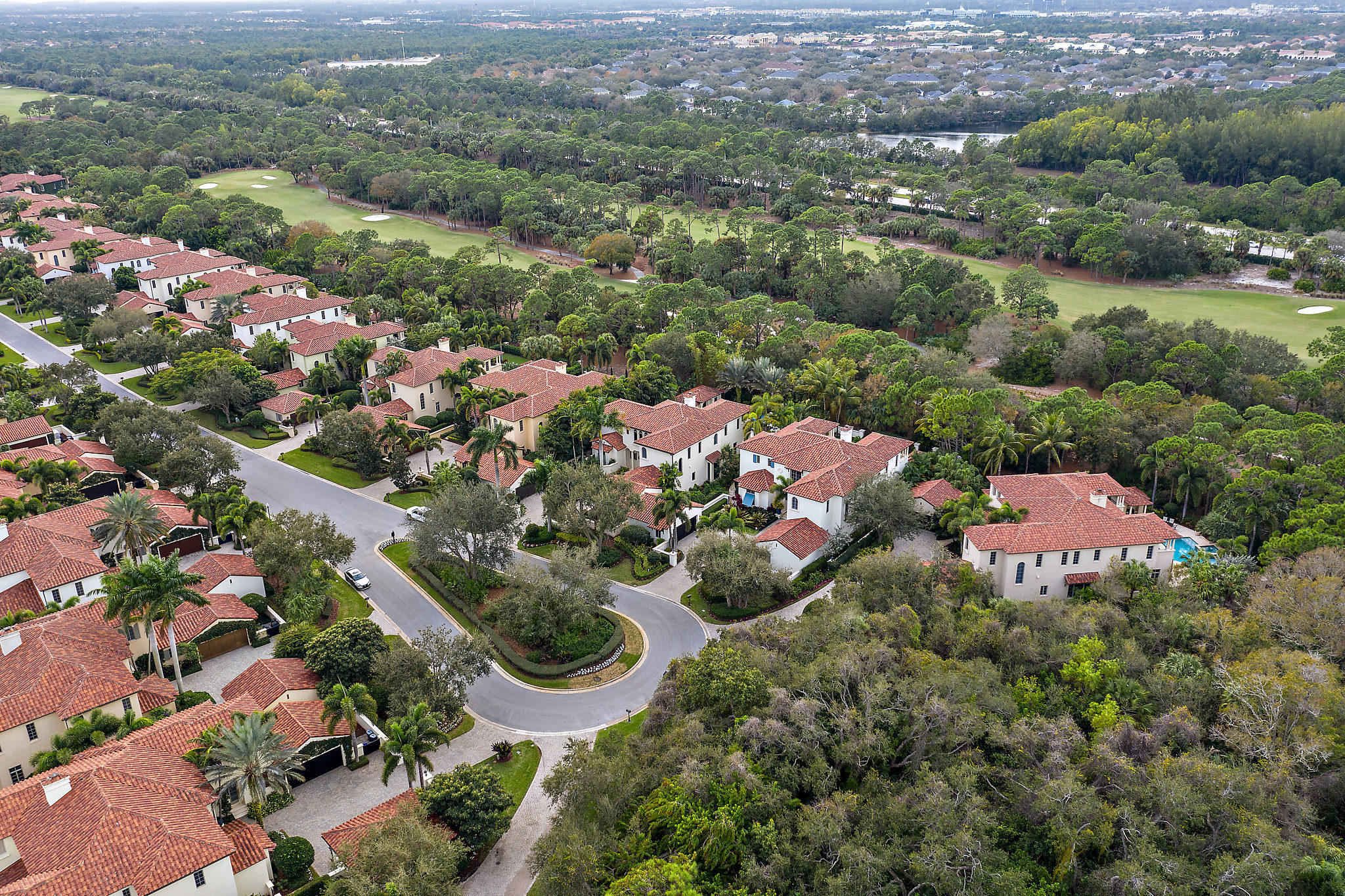 EAGLE TREE AT TRUMP NATIONAL - Residential