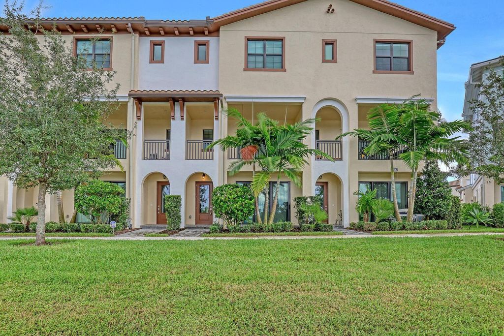 Photo of 12643 Machiavelli Way, Palm Beach Gardens, FL 33418 (MLS # R11134292)