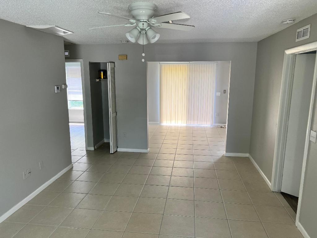 GREENACRES 2 - Residential