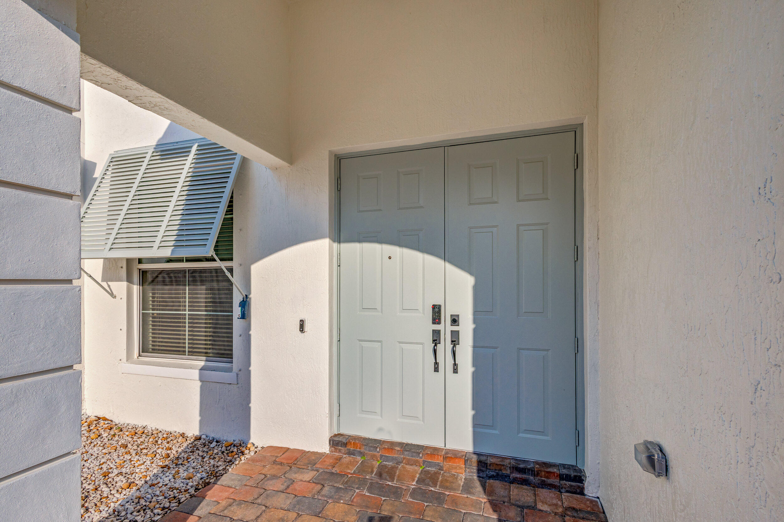 118 Palm Beach Plantation Boulevard