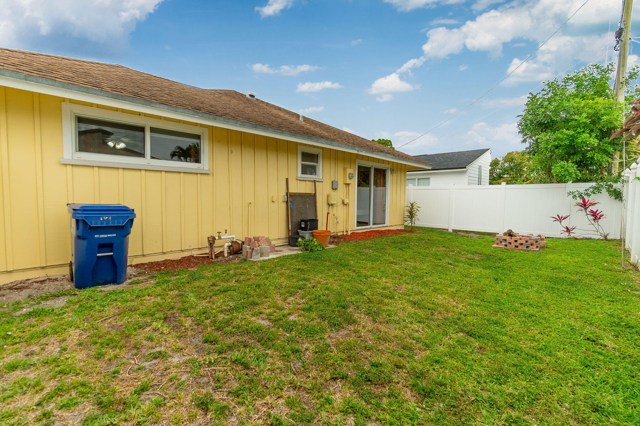 NORTH PALM BEACH HEIGHTS SEC 2B - Residential