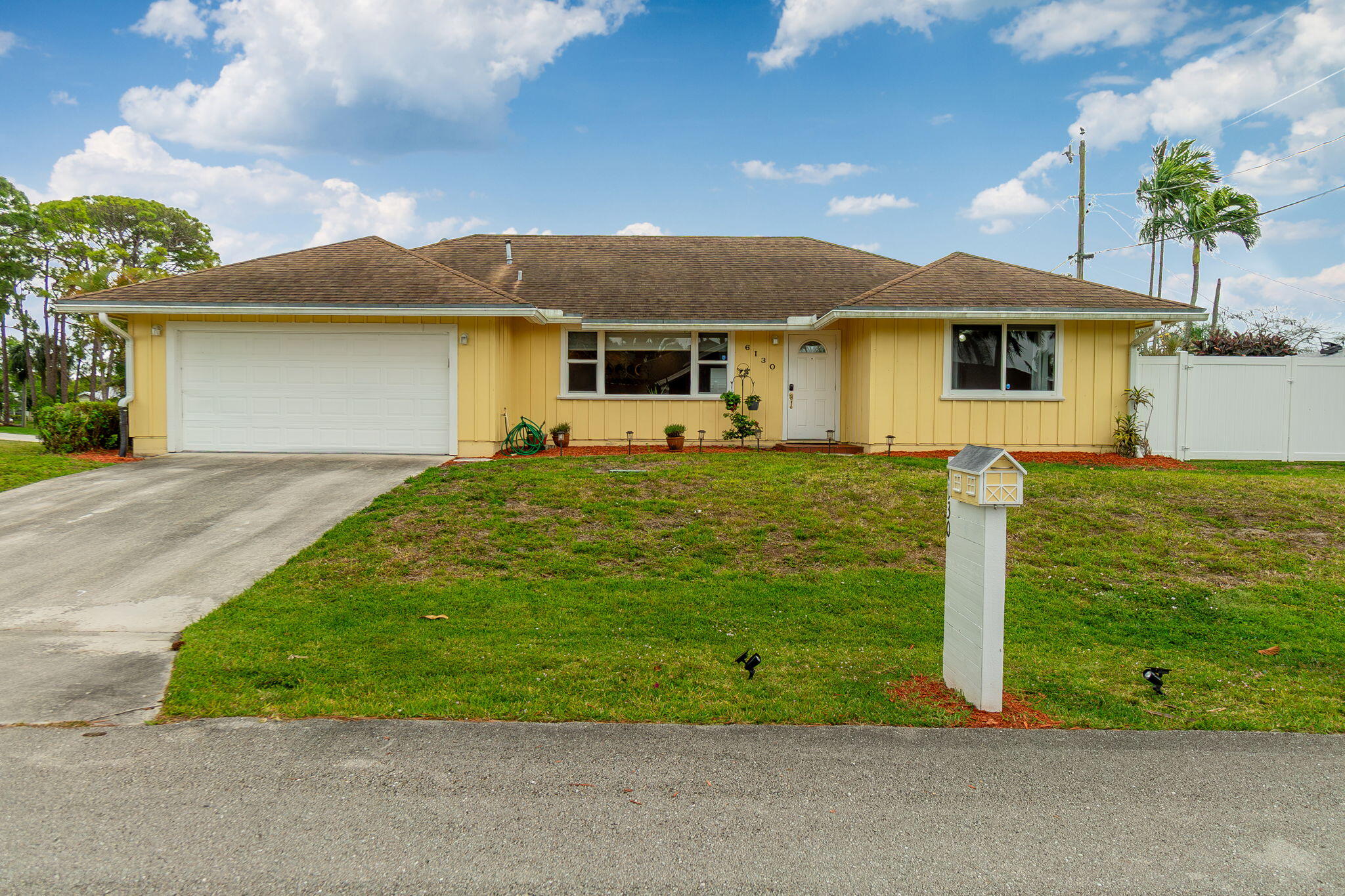 The house you have been waiting for! This massive corner lot contains charming home with 3 br, 2 ba in Jupiter! Given the features of this street, there is no other house like this in the heights! Stop by and see why! Close to Abacoa, Alton, and Jupiter's amazing beaches!