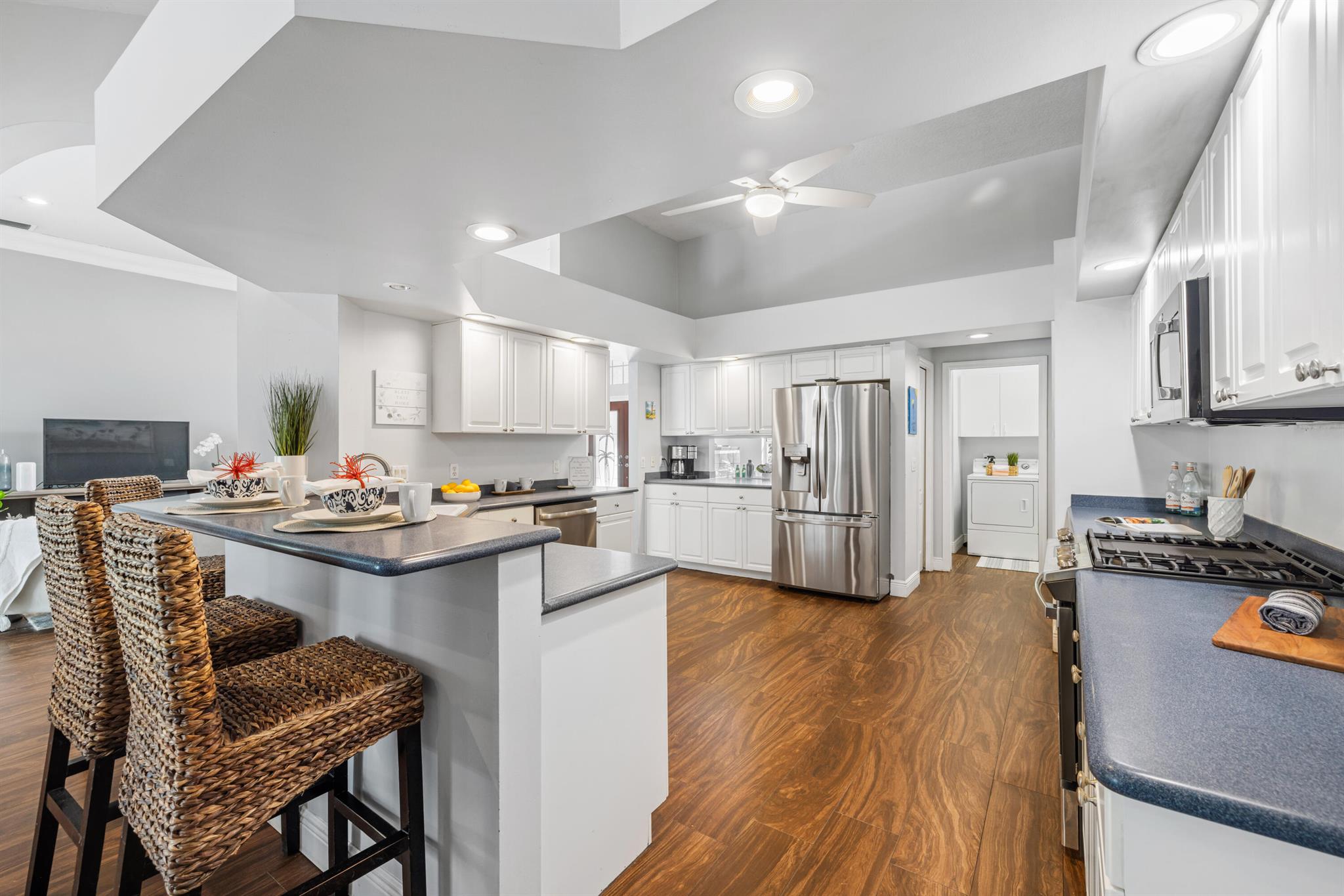 LOST LAKE - Residential