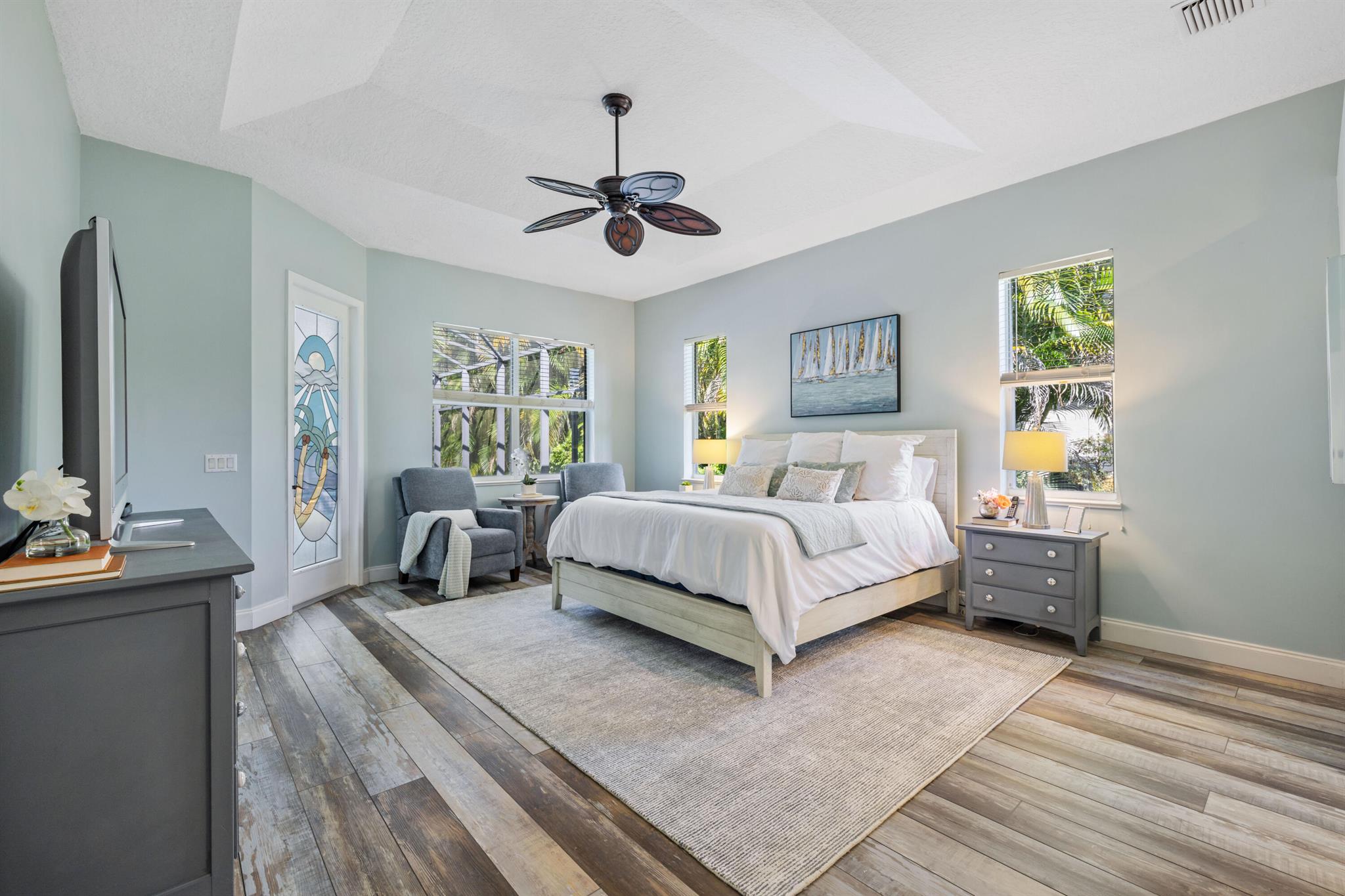 LOST LAKE - Residential