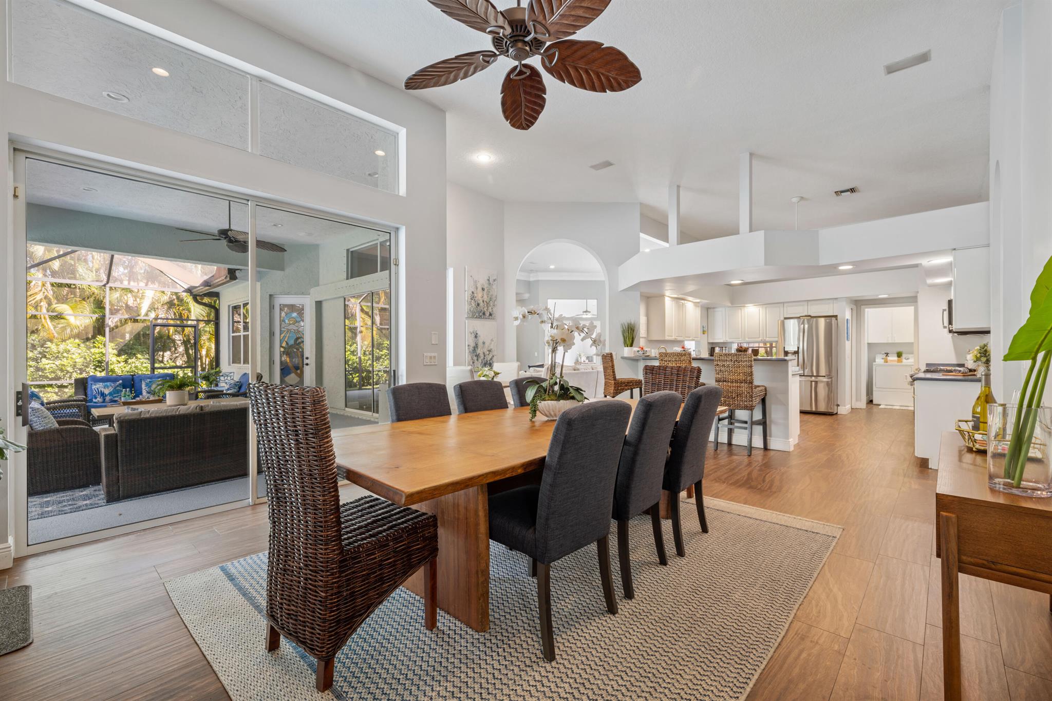 LOST LAKE - Residential