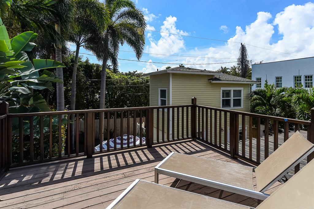 POINCIANA PARK 2ND ADD - Residential