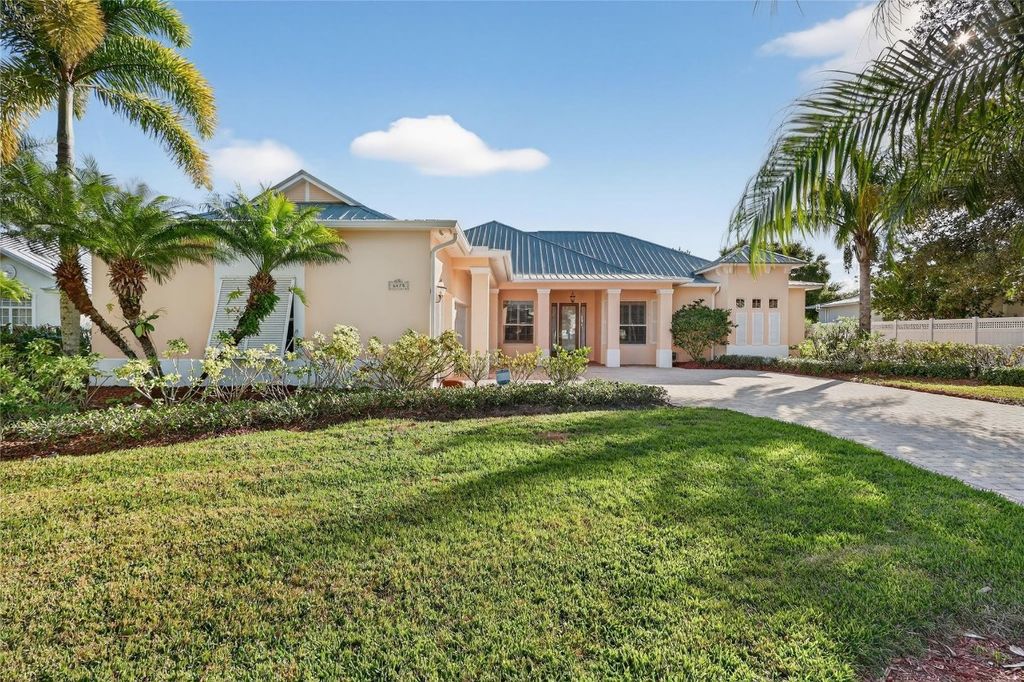 Photo of 6475 36th Lane, Vero Beach, FL 32966 (MLS # F10544256)