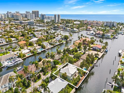 Tiny photo for 2856 NE 25th Street, Fort Lauderdale, FL 33305 (MLS # B26029480)