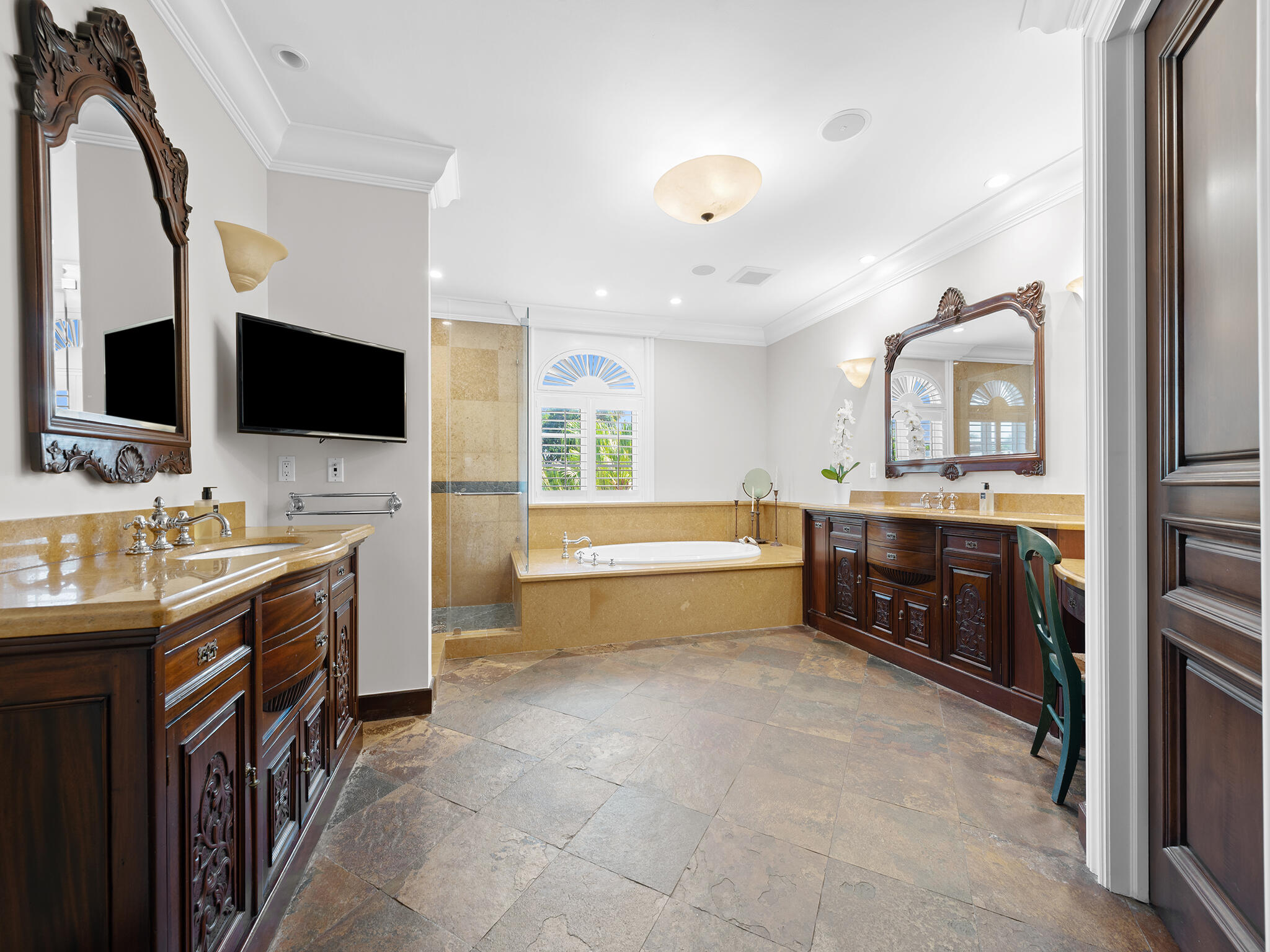 CORAL RIDGE - Residential