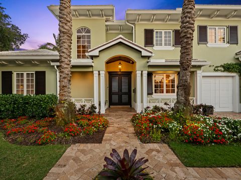 Tiny photo for 2856 NE 25th Street, Fort Lauderdale, FL 33305 (MLS # B26029480)
