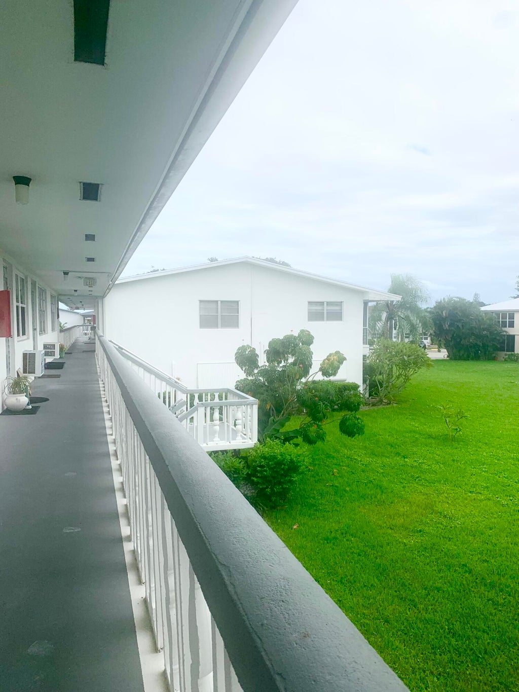 Photo of 137 Coventry F, West Palm Beach, FL 33417 (MLS # B26092427)