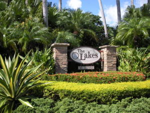 LAKES AT THE BLUFFS - Residential Lease