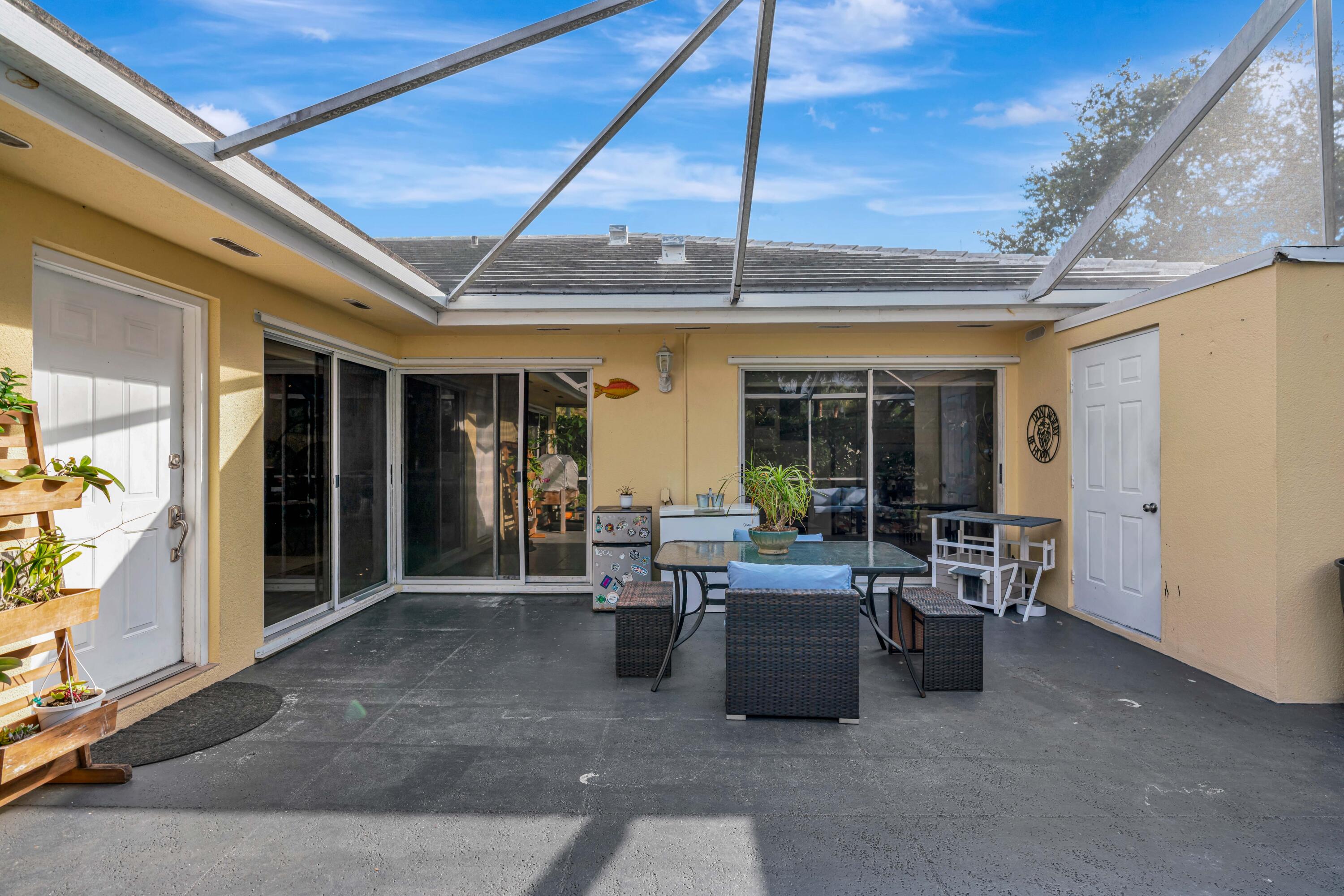 LAKE CATHERINE - Residential