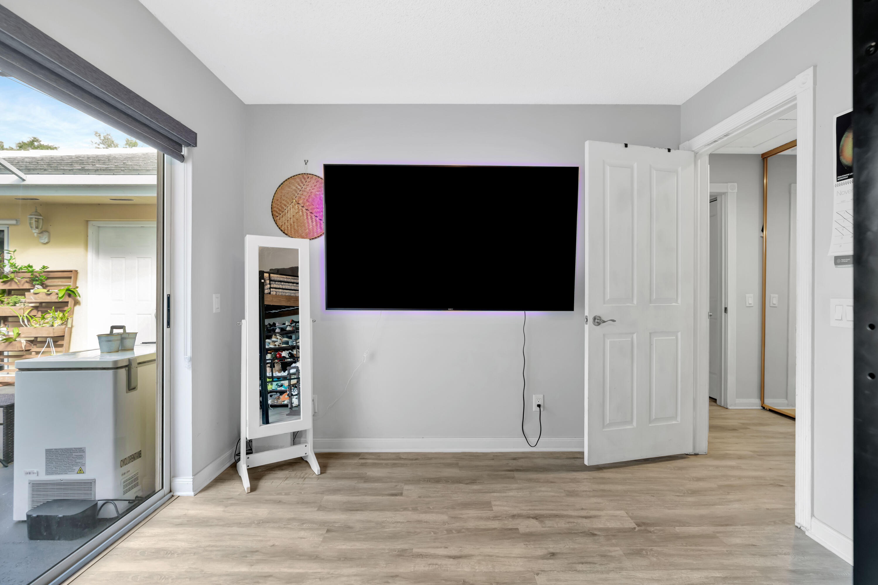 LAKE CATHERINE - Residential