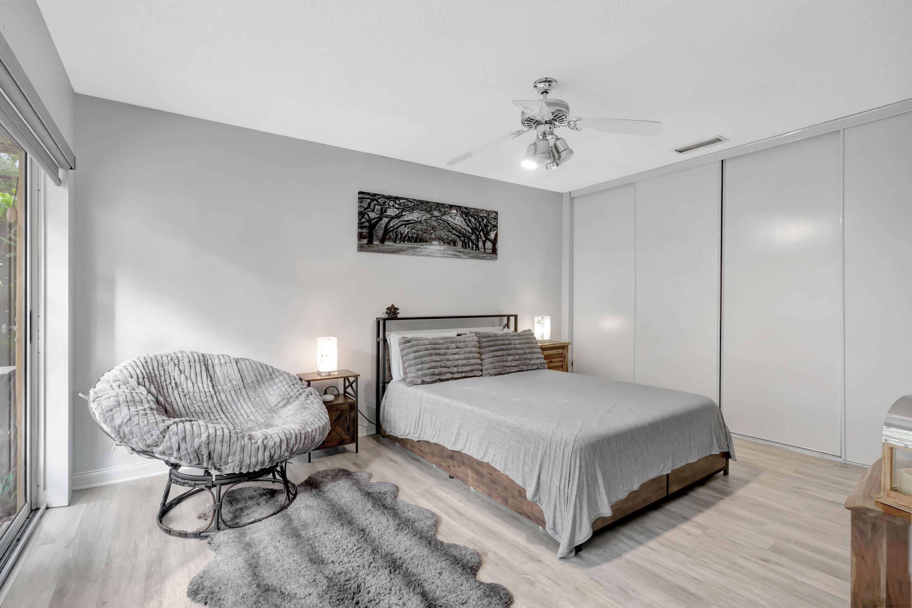 LAKE CATHERINE - Residential