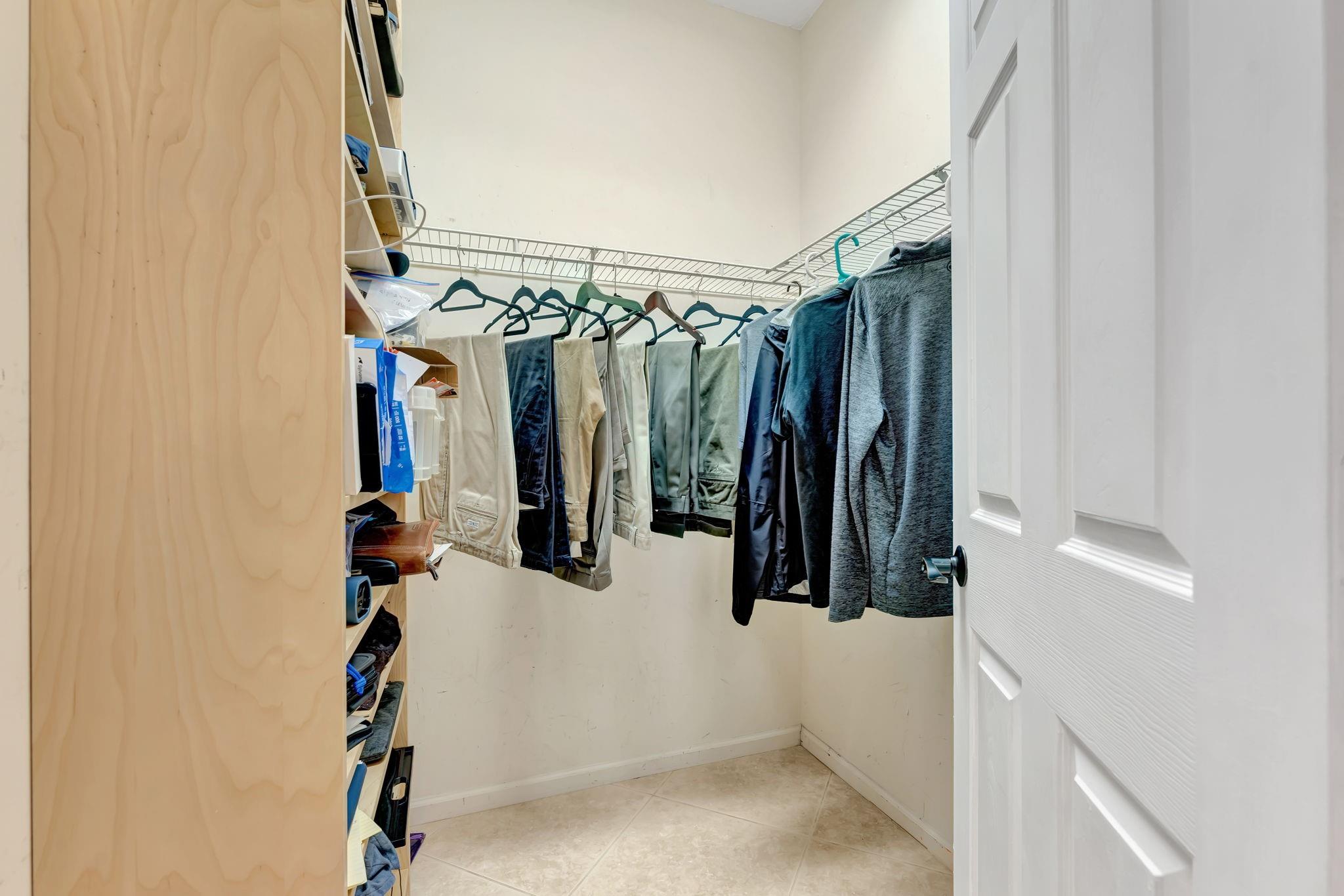 Heron Bay Four 160-1 B - Residential