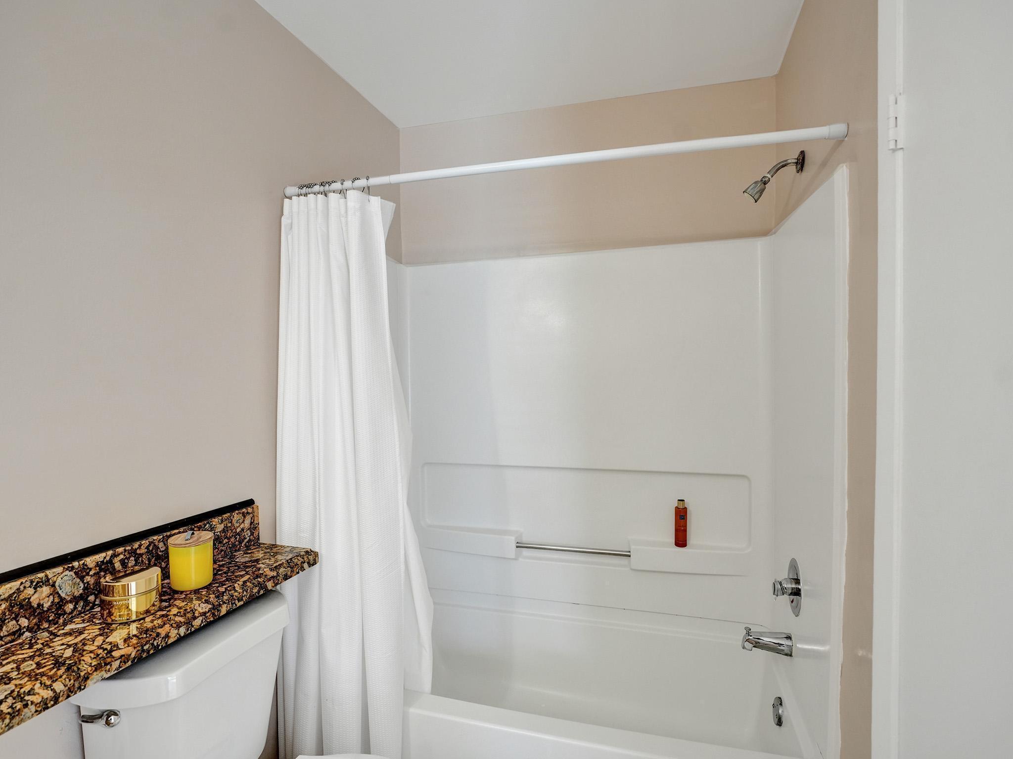 CASABLANCA ISLES CONDO - Residential