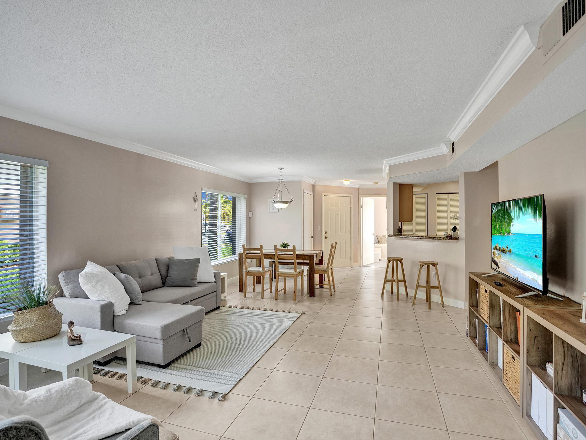 CASABLANCA ISLES CONDO - Residential