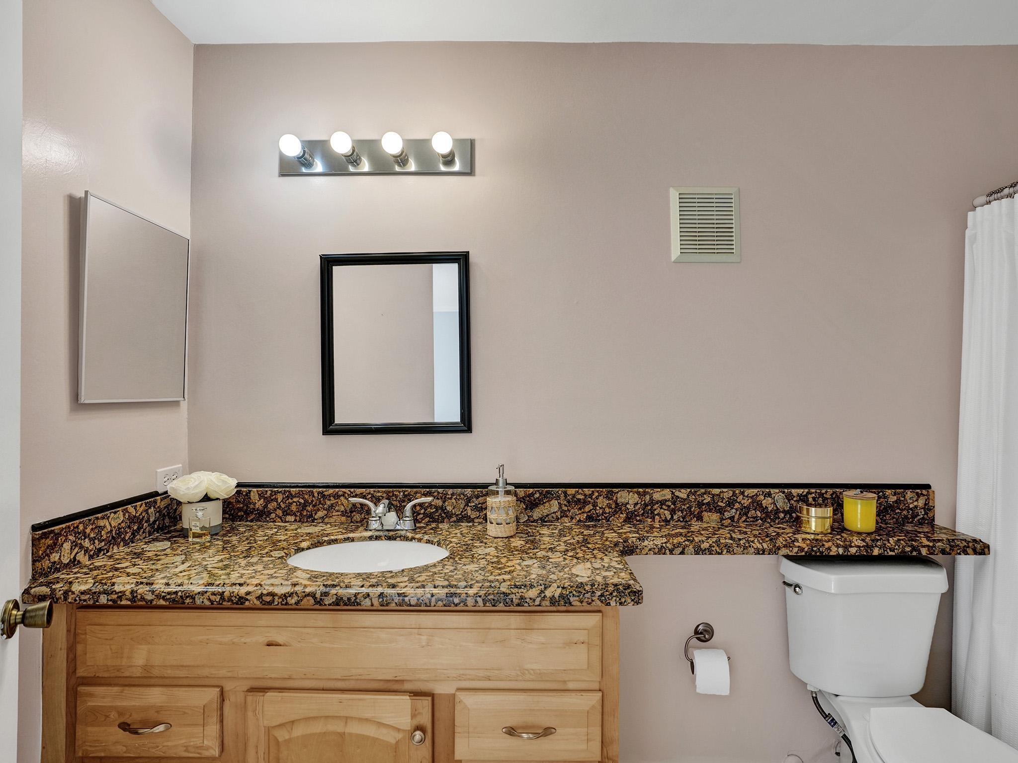 CASABLANCA ISLES CONDO - Residential