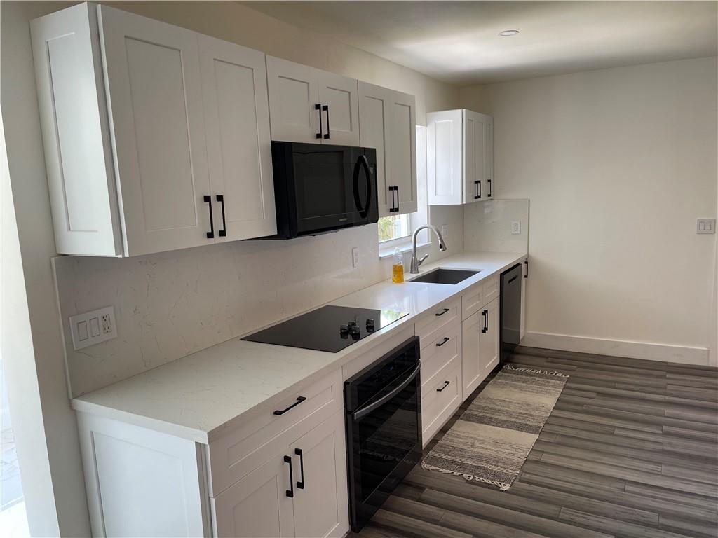 North Hollywood 4-1 B - Residential