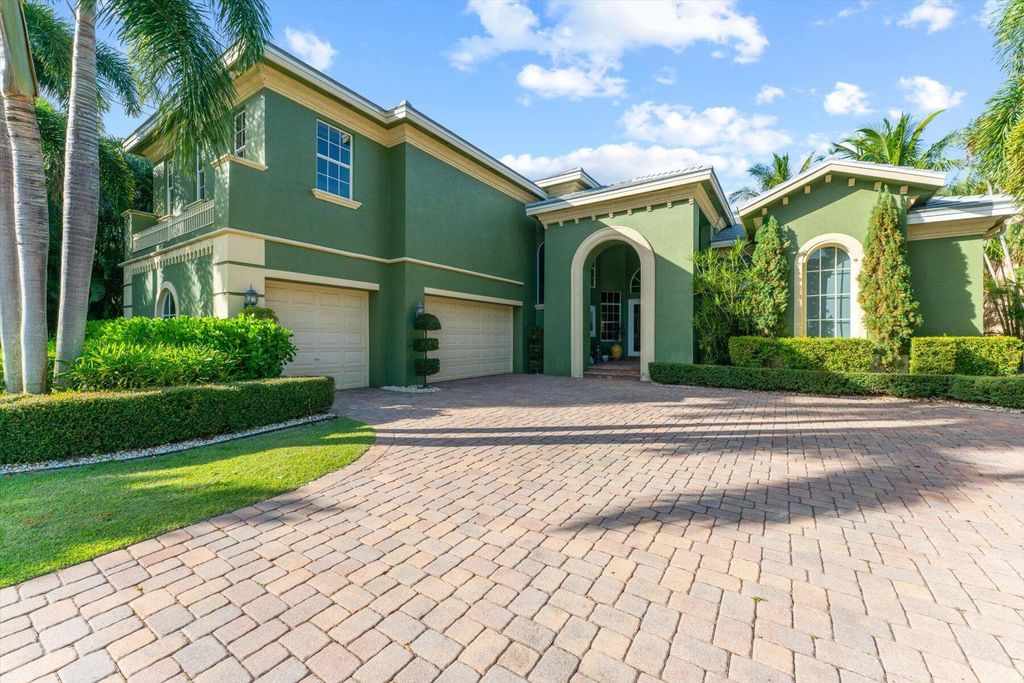 Photo of 5135 Isabella Drive, Palm Beach Gardens, FL 33418 (MLS # R10844425)