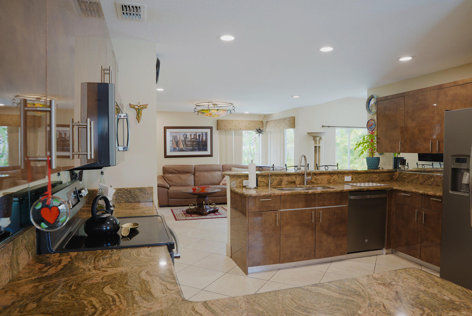 MISSION BAY TR H PH 1 - Residential Lease