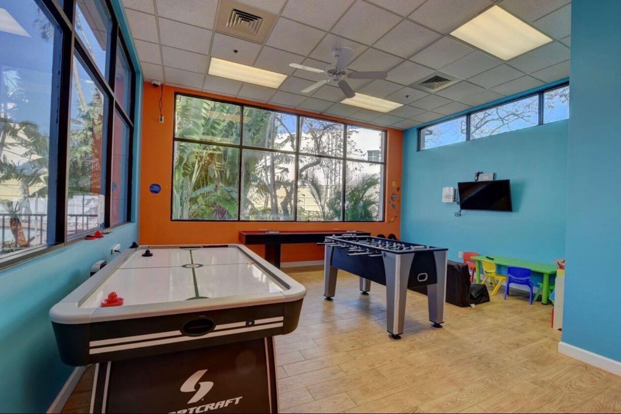 MISSION BAY TR H PH 1 - Residential Lease