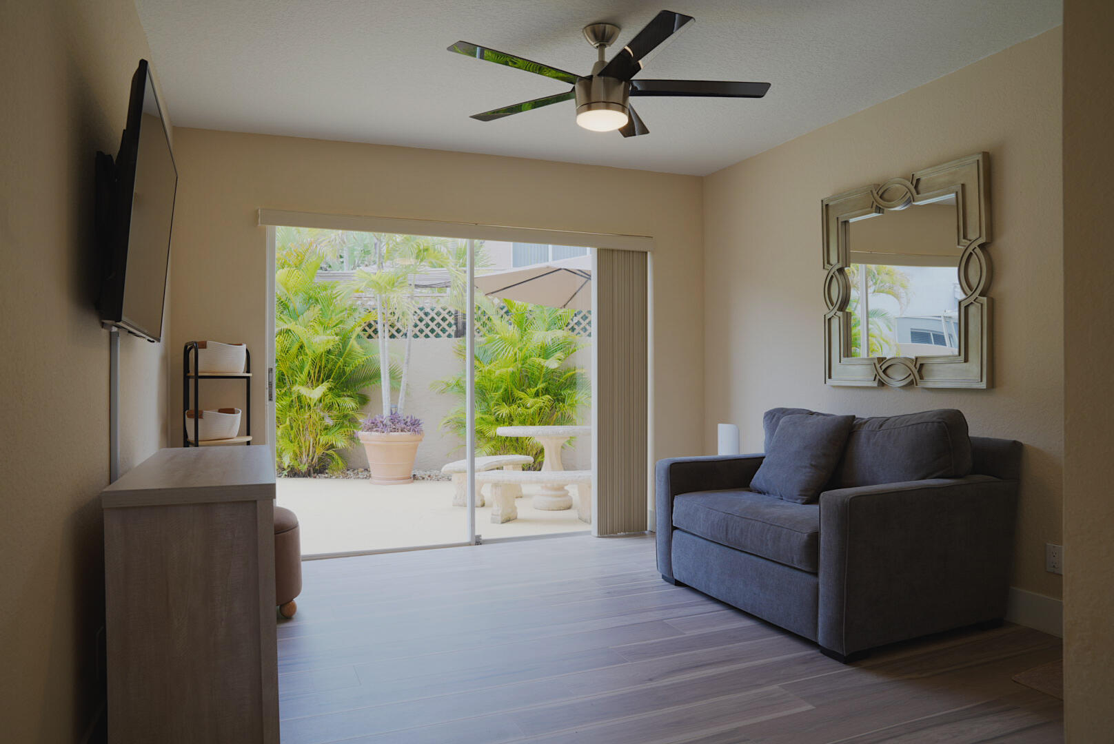 MISSION BAY TR H PH 1 - Residential Lease