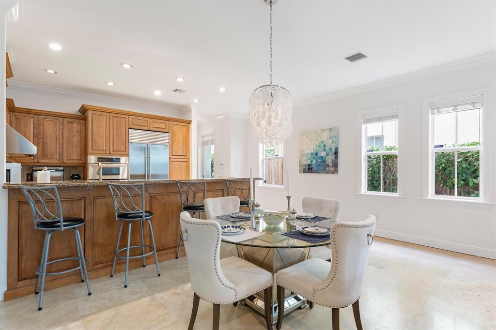 950 SW 7th Street 950